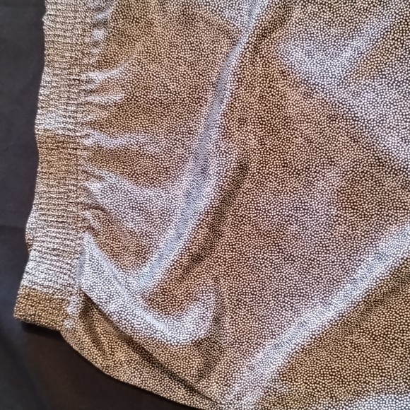 Chaus Petites Suit Skirt Size 14 Black w/ small Grey polka dots 100% Polyester - Picture 4 of 11